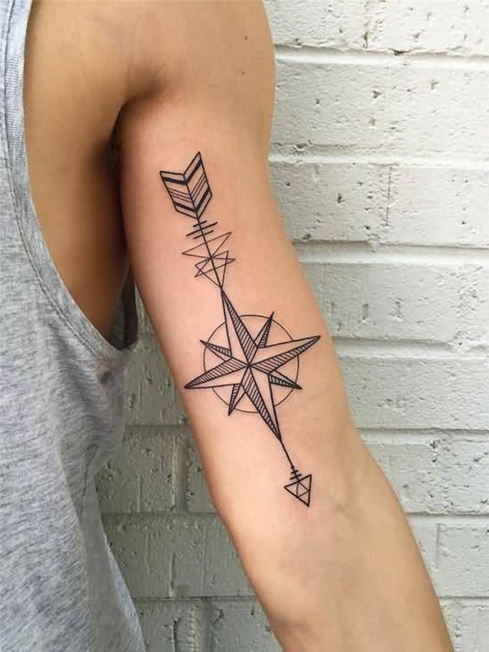 Compass And Anchor Tattoo Drawing  Compass tattoo design Compass tattoo  Anchor tattoo design