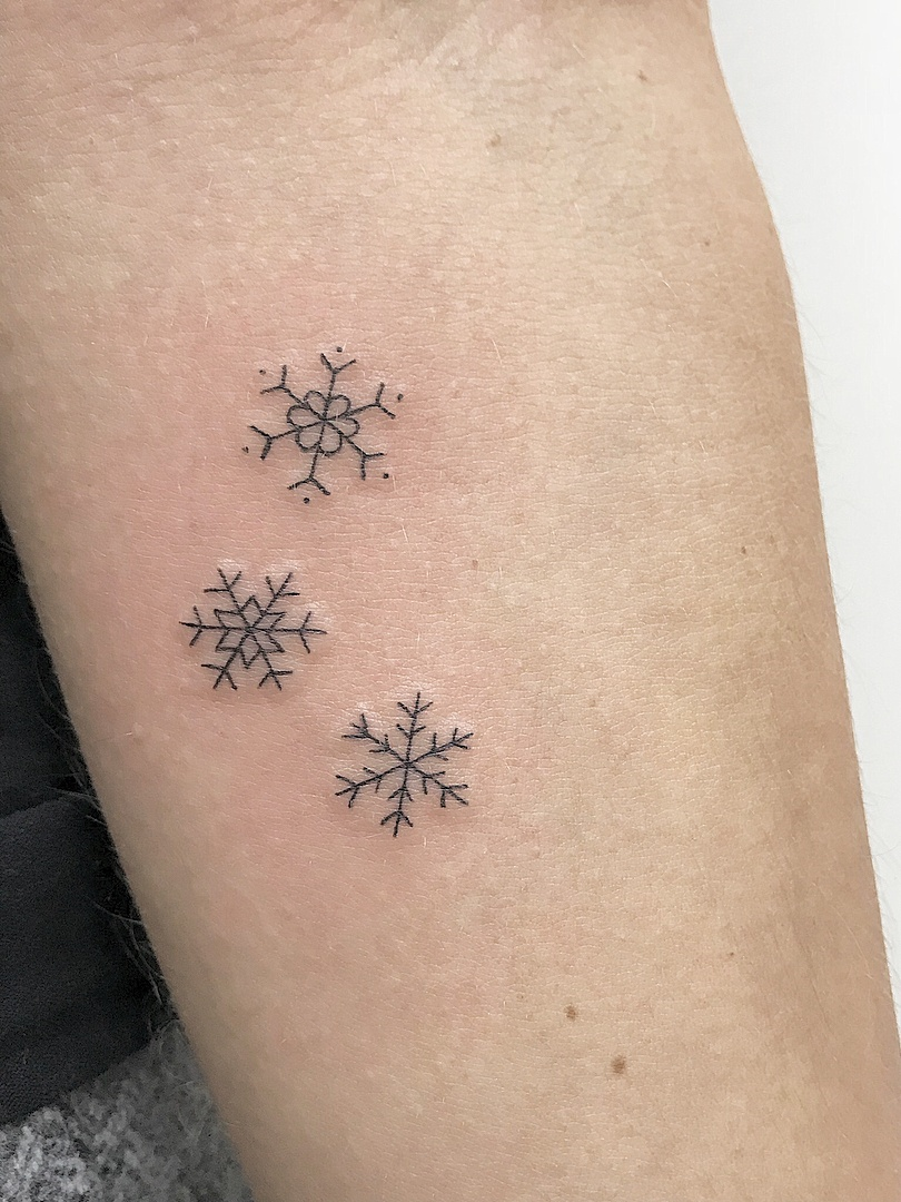 40 Snowflake Tattoos  Tattoofanblog